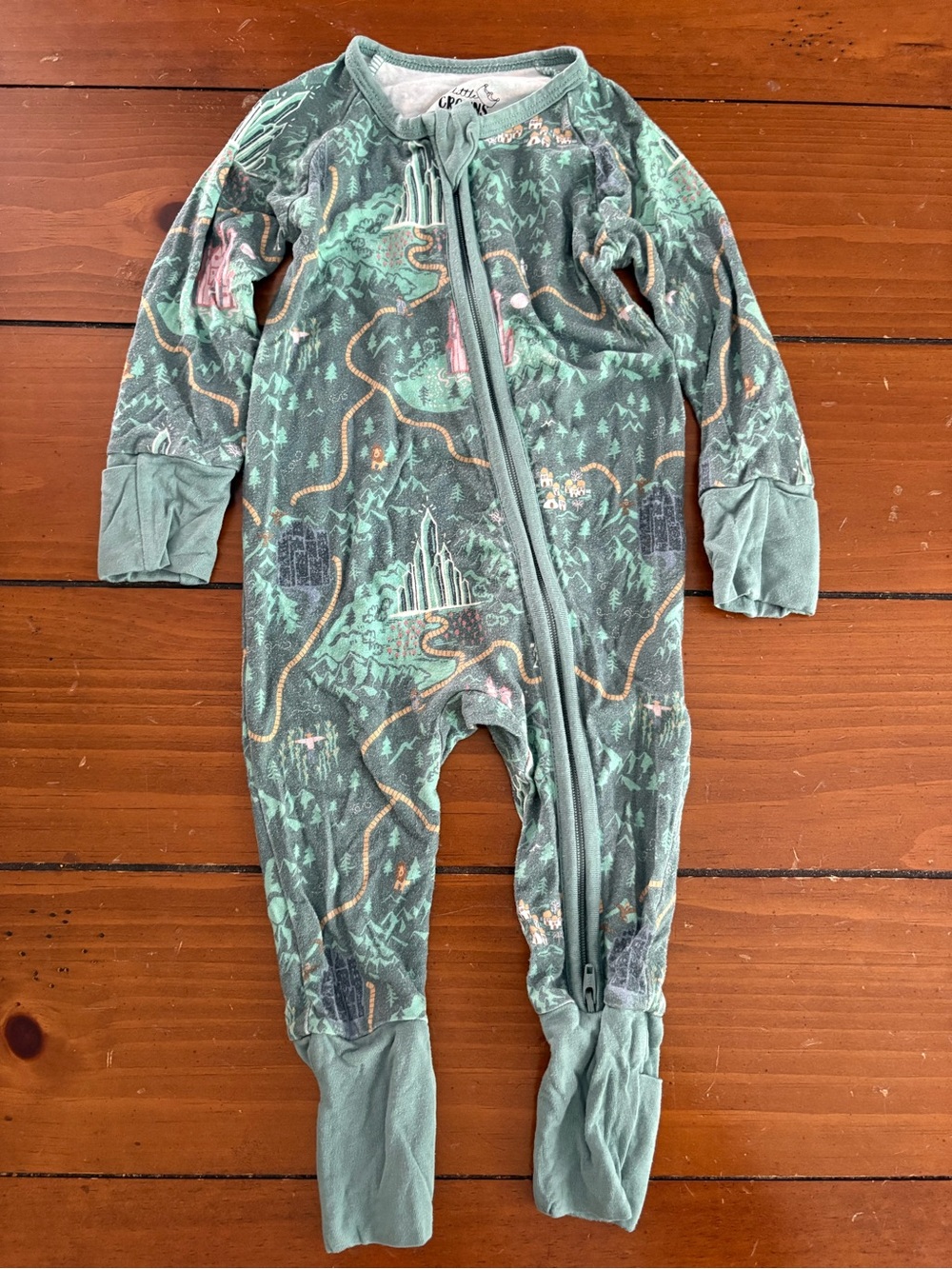 Little Crowns & Capes Wizard of Oz One-Piece Pajamas